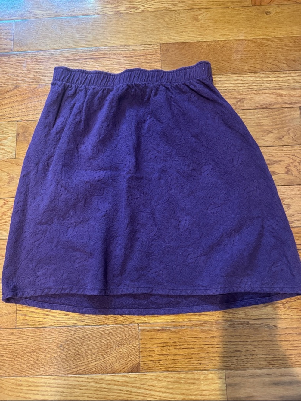 Women's Purple Knit Brocade Style Fabric Skirt